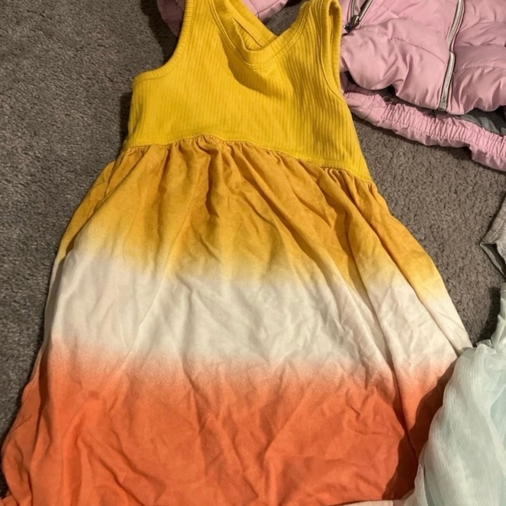 Coat, Dresses and Shirt Bundle Lot (7 Pieces) - Picture 4 of 11